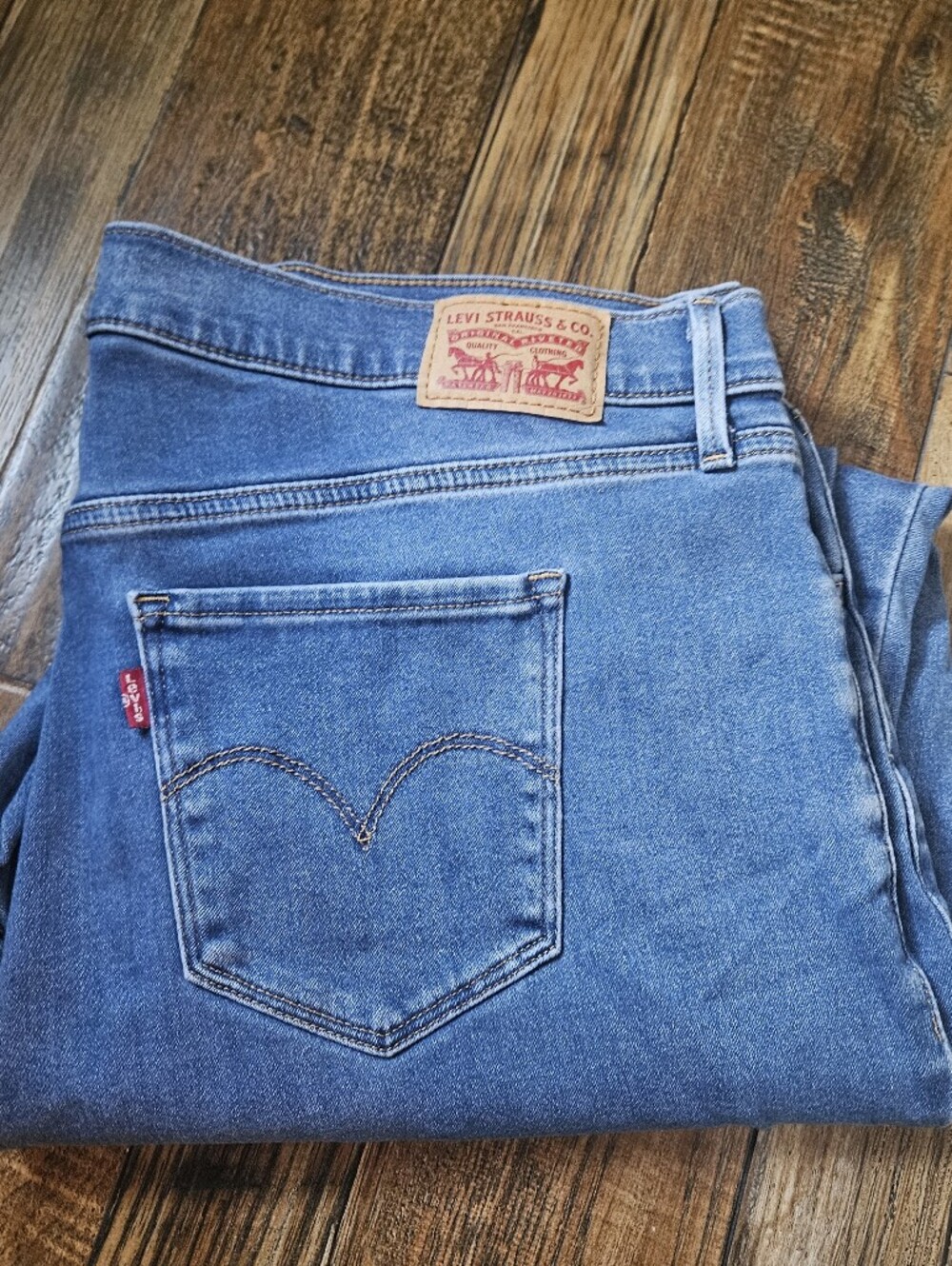 Levi's 720 High Rise Super Skinnny Womens Tight Leg Jeans
